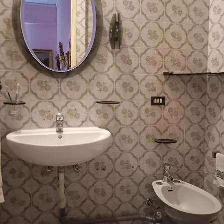 La Casa Dei Sapori 8 Letti 3 Came 1 Cucina *